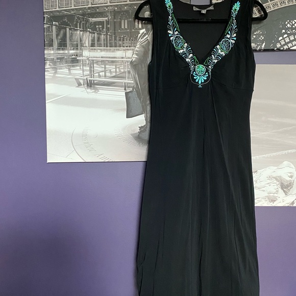 Black Sequinned Embellished Dress - Picture 1 of 3